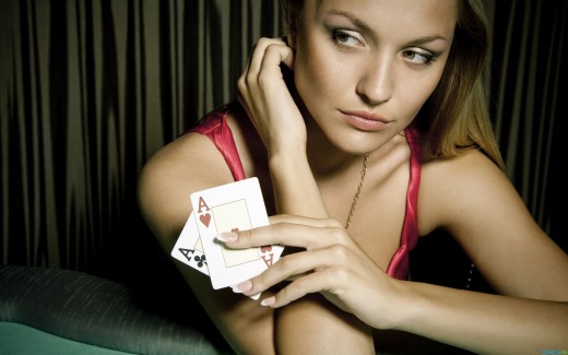 тактика, Ошибка шестая. Игроки уделяют всё внимание картам, а не своим соперникам стратегия игры, игра в покер,  Ошибка третья. Игрок одержим идеей, что он рождён для игры в покер. Техасский холдем, правила игры, комбинации в покере, правила покера,обучение, советы для начинающих, руки в покере,  ошибки в покере, тильт, лимитная игра, эмоции в покере