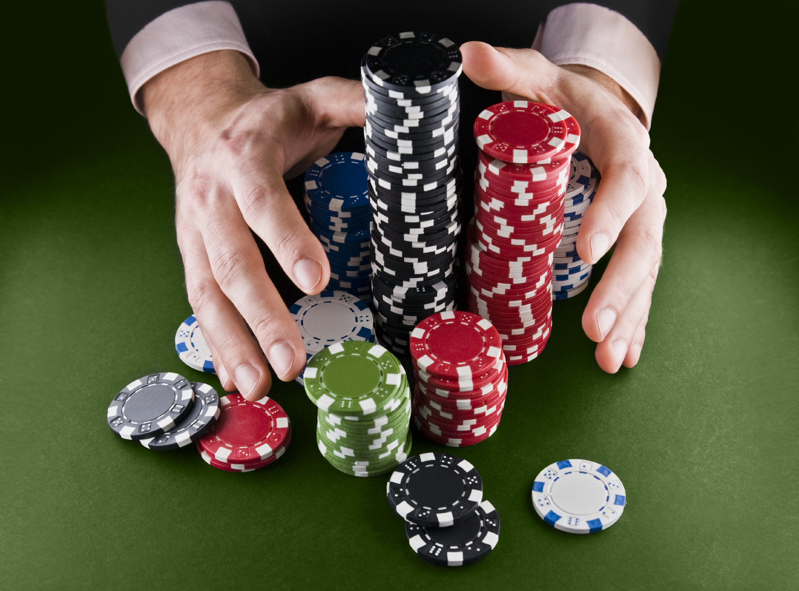 Марк Уортман, золотые правила покера, основные понятия, стратегия игры, пот в покере, пот, комбинации покера, игра в покер, Техасский холдем, правила игры, комбинации в покере, правила покера ,обучение, советы для начинающих 
