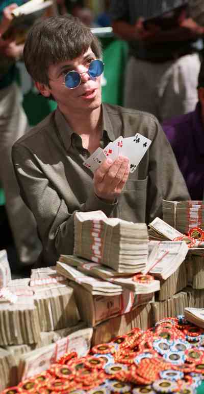  Известные случаи покерного блефа: Стью Ангар играет против Рона Стенли.,Стью Ангар мастер покера, истории блефа 